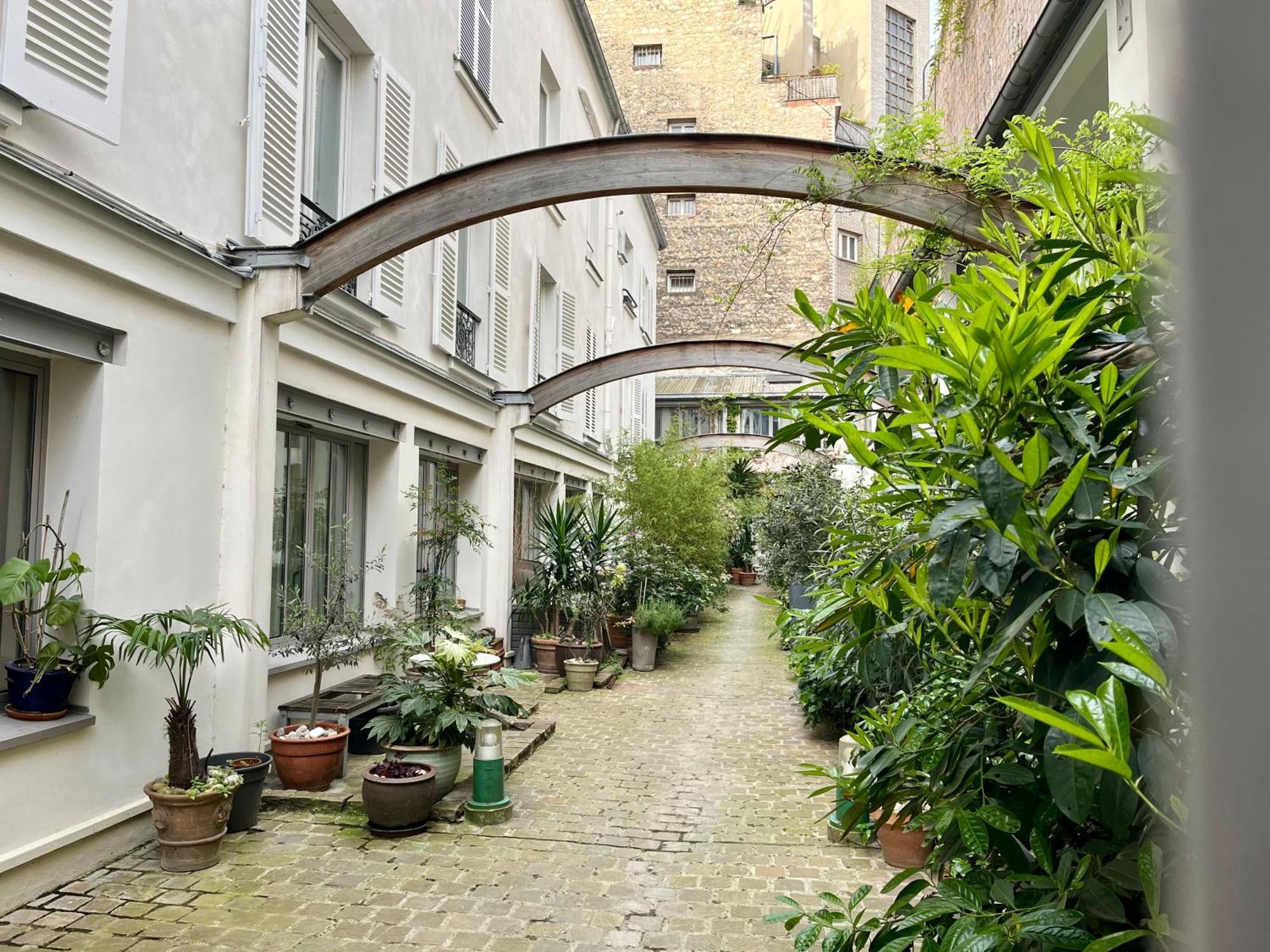 Apartment Spacious Duplex Oberkampf - Bail Mobilite *